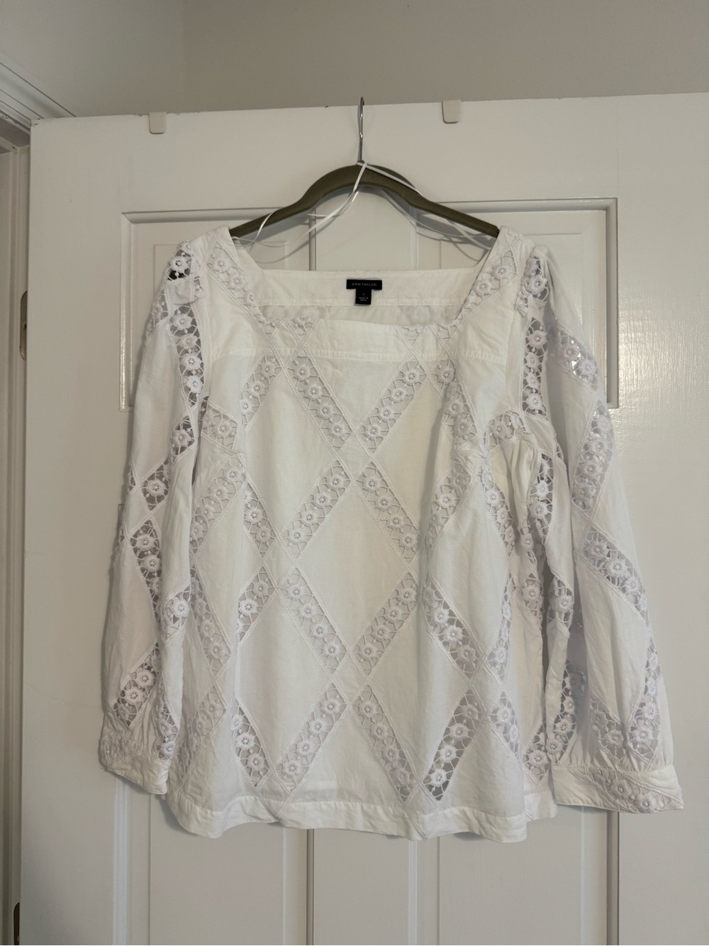 Ann Taylor White Lace-Inset Peasant Blouse